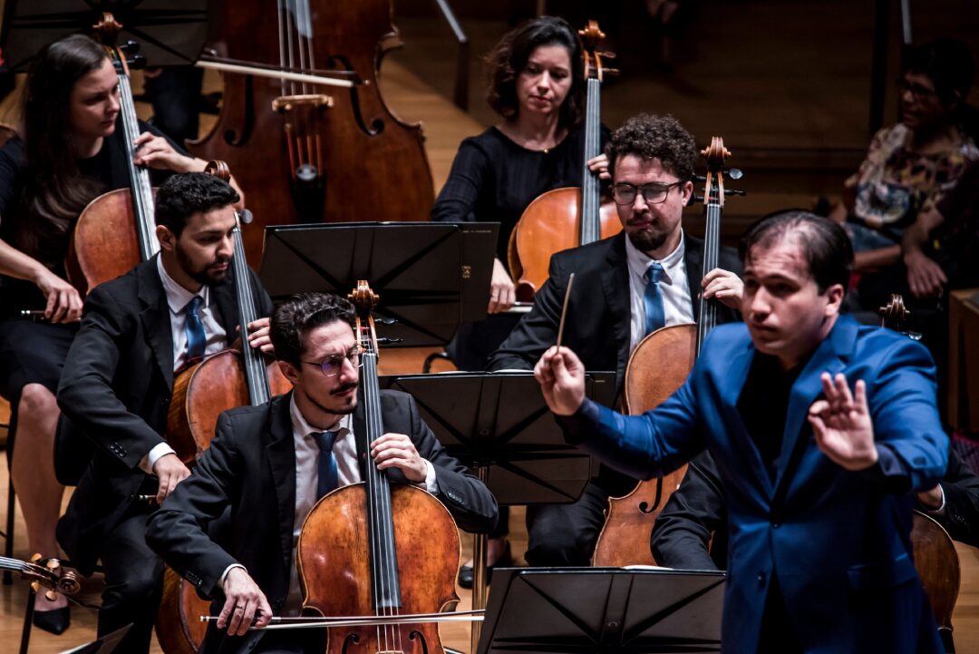 Concerto da Filarmônica de MG que celebra primavera tem transmissão na Rádio MEC